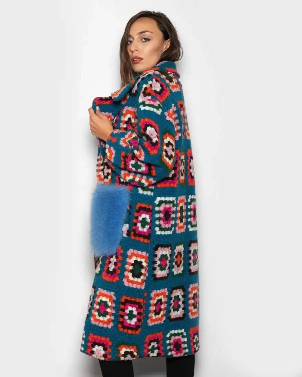 Coat With Fox pockets Light blue crochet pattern