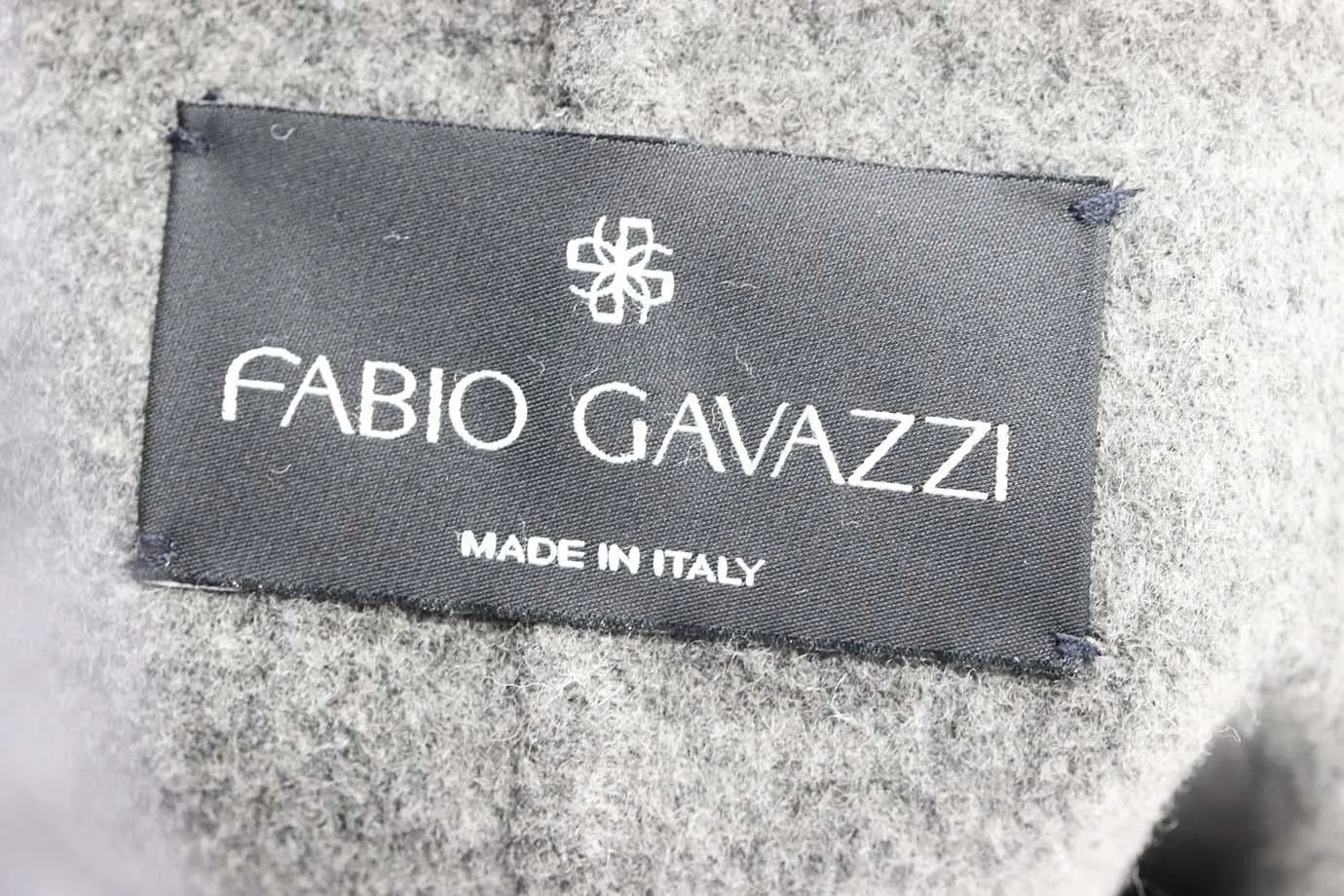 FABIO GAVAZZI   LORO PIANA FUR TRIMMED CASHMERE BLEND COAT IT 44 UK 12