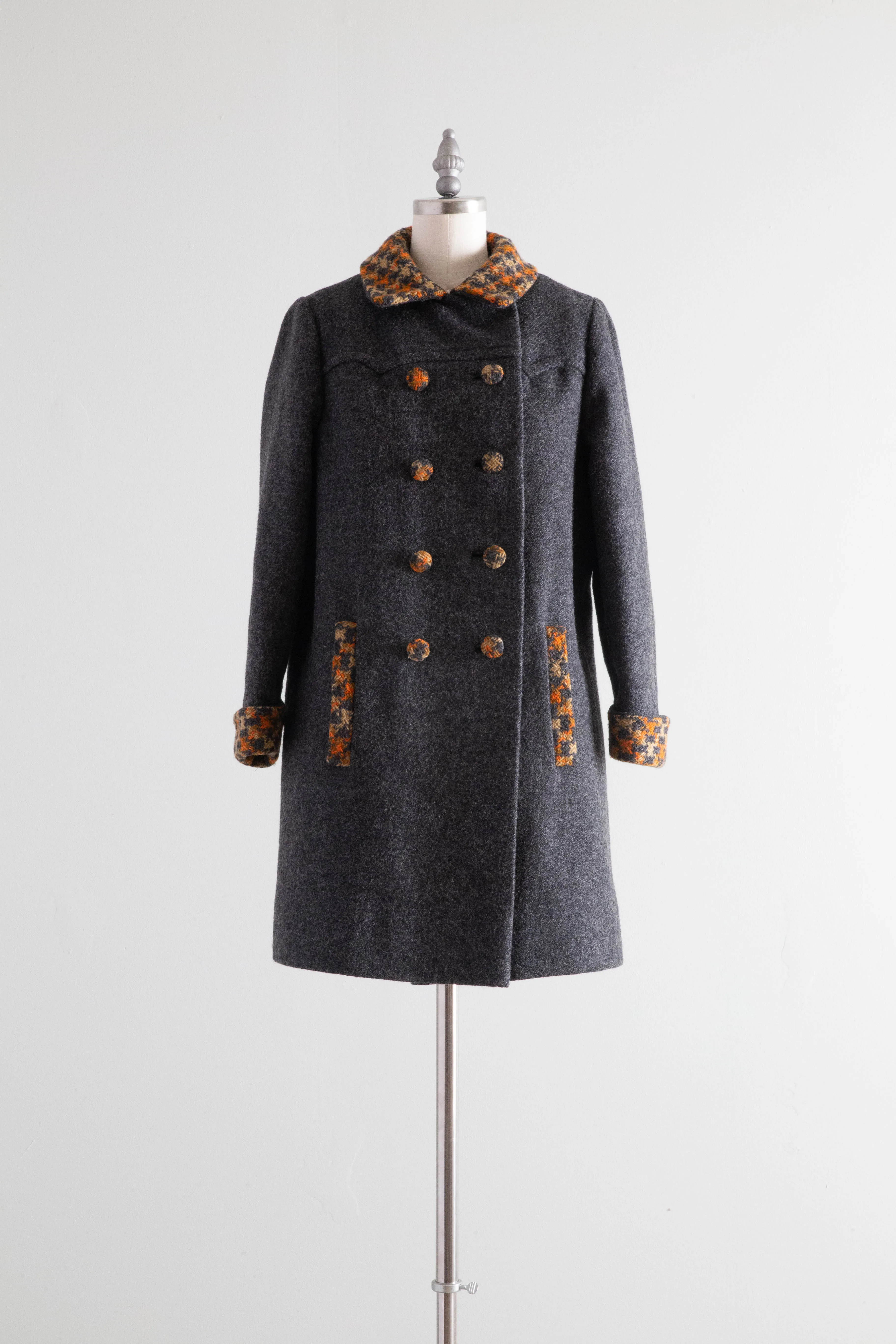 Fall Classic 1960's Charcoal Wool Pea Coat With Pumpkin Houndstooth Trim / Small