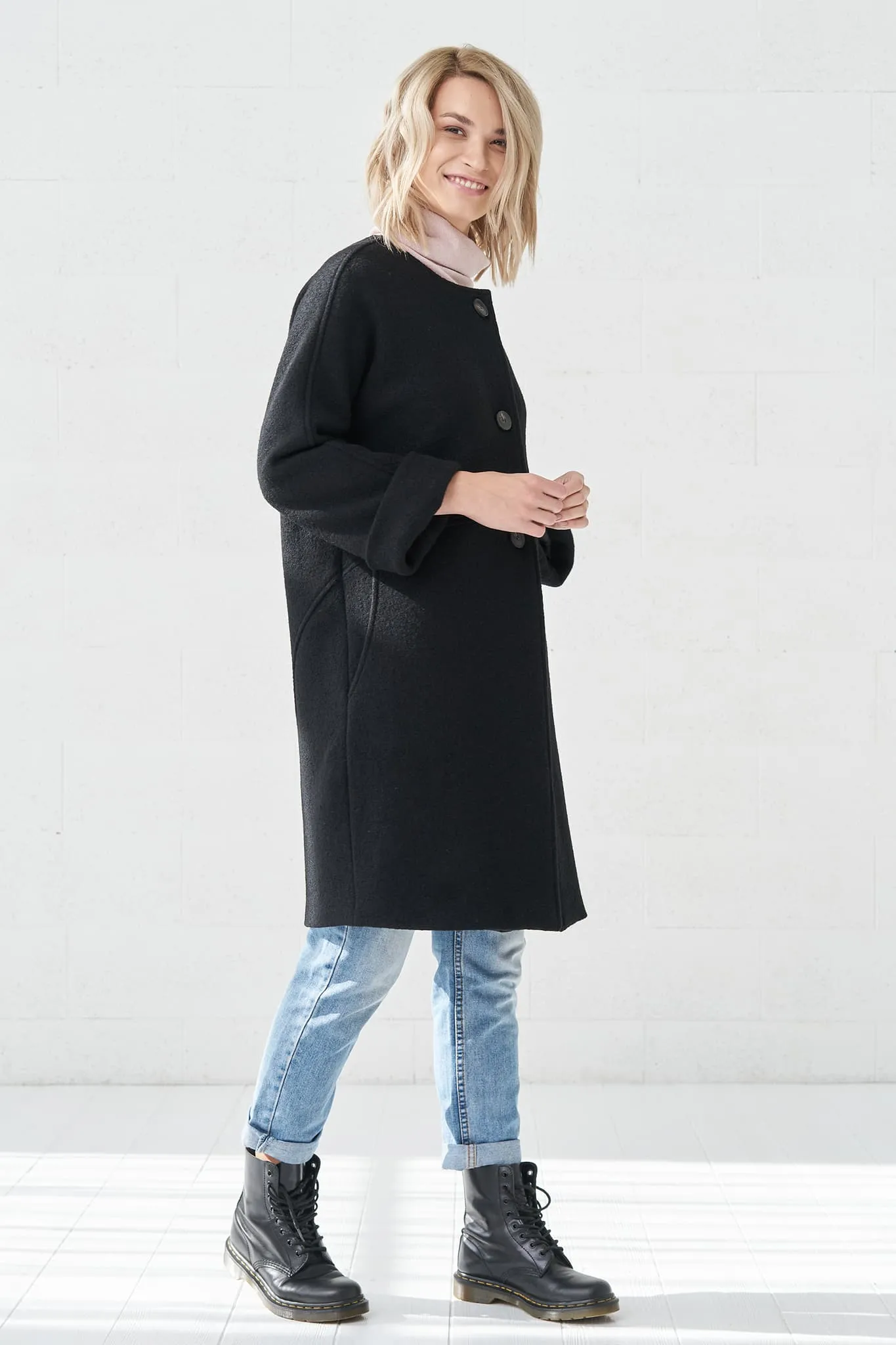 Modern wool coat Ernestina