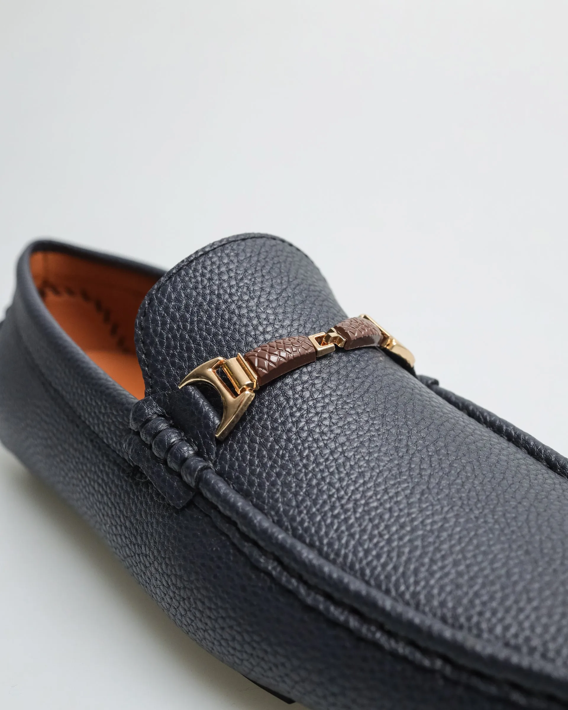 Tomaz C476 Men's Buckle Moccasins