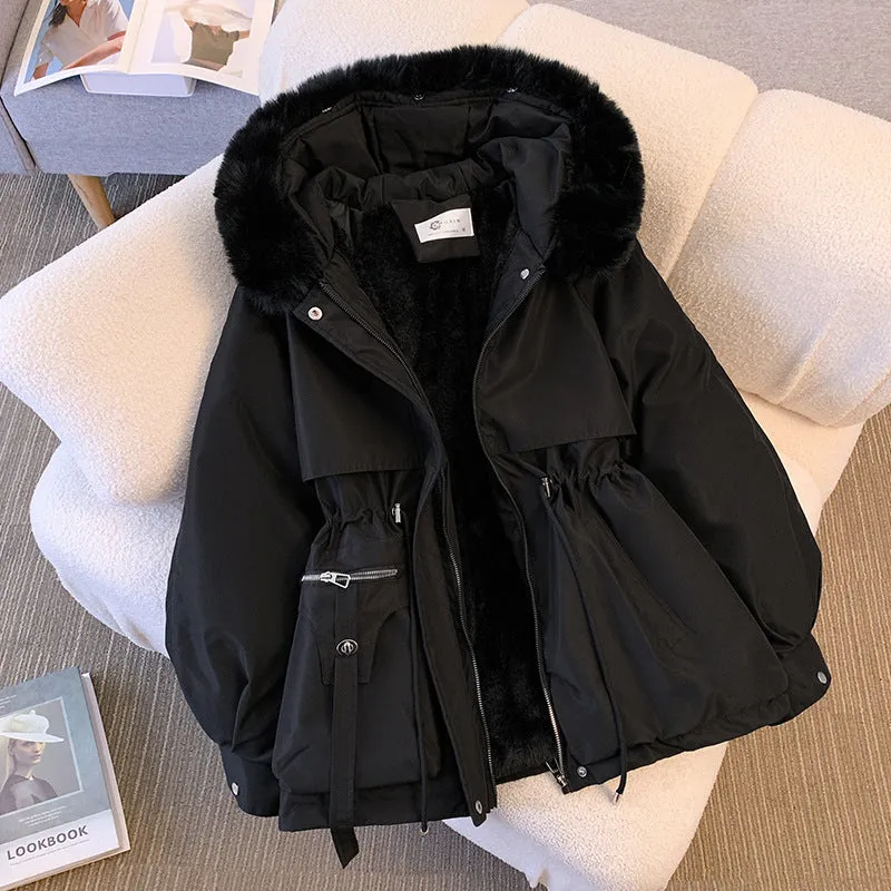 Ylva | Women's Fleece Lined Winter Coat with Fur Hood – Elegant Warm Jacket for Cold Weather